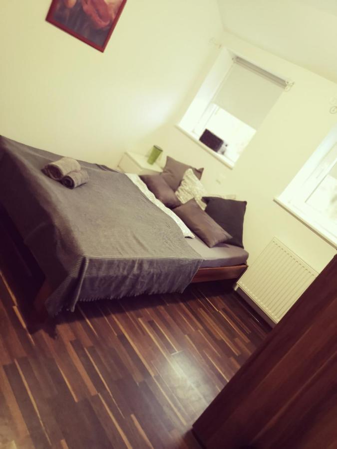 Stedinger Landhotel & Cafe Berne Екстер'єр фото